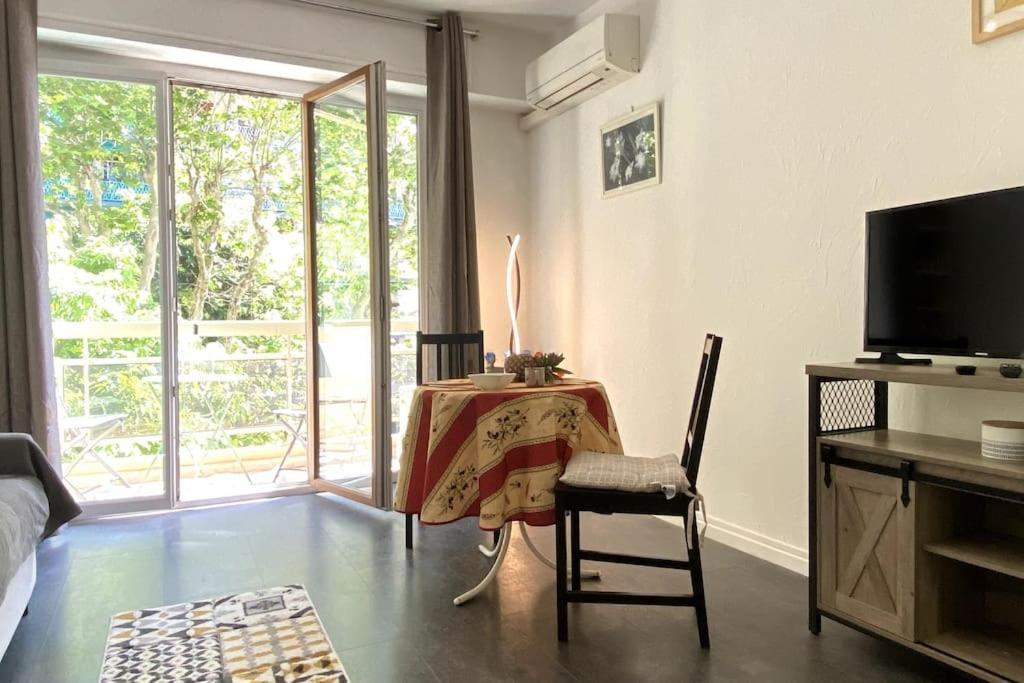 Studio Balcon, Centre Ville, Proximite Plages, Commerces, Restaurants, Musees... Antibes Dış mekan fotoğraf